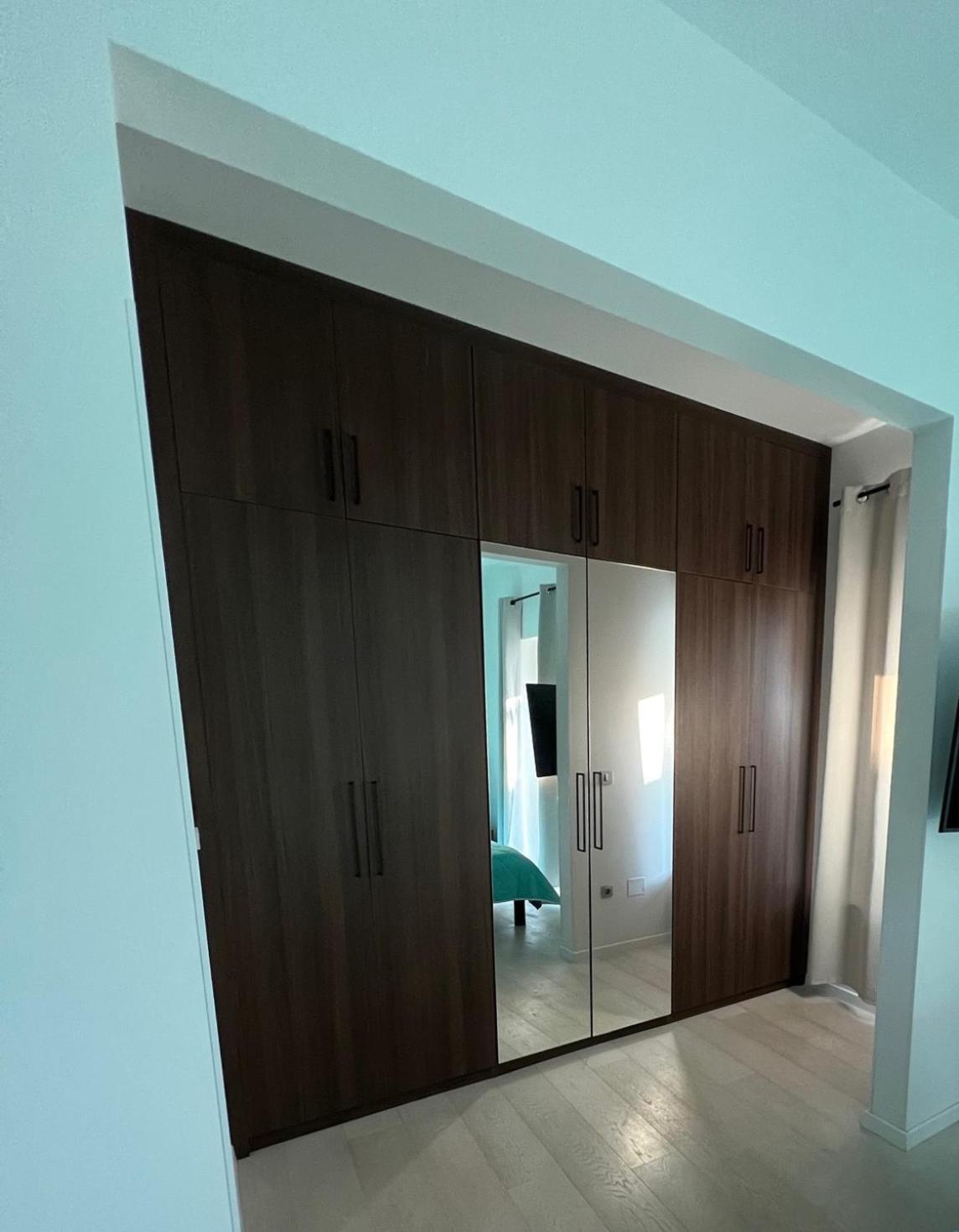 Alison Apartments 普莱曼图拉 外观 照片