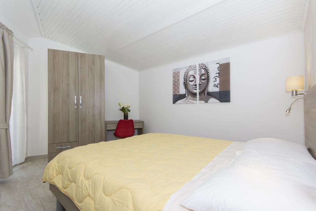 Alison Apartments 普莱曼图拉 外观 照片