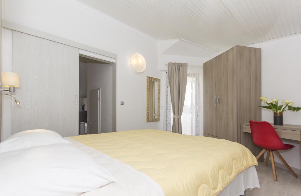 Alison Apartments 普莱曼图拉 外观 照片