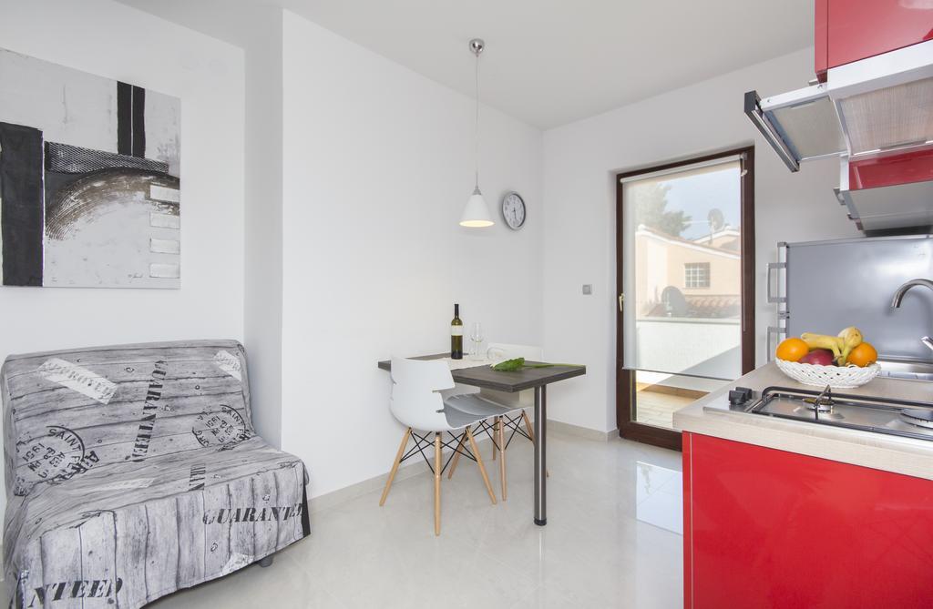 Alison Apartments 普莱曼图拉 外观 照片