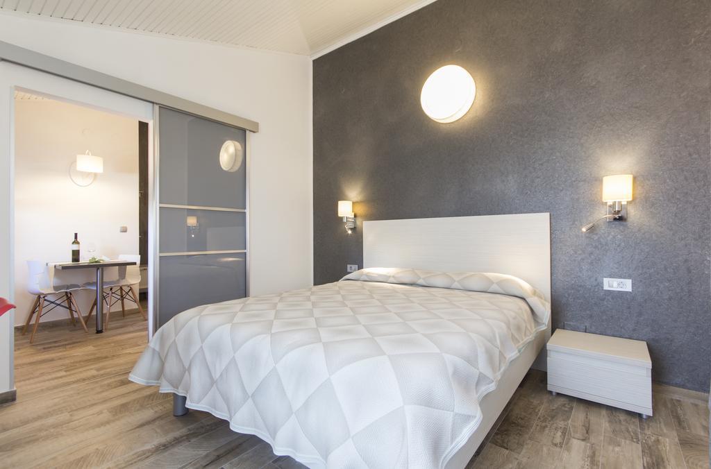 Alison Apartments 普莱曼图拉 外观 照片