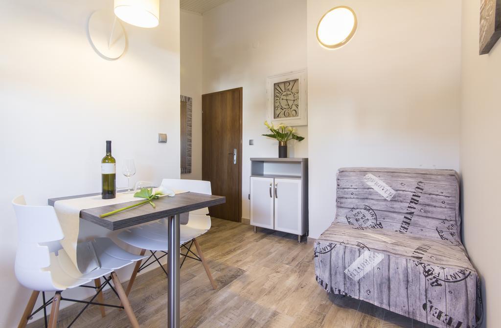 Alison Apartments 普莱曼图拉 外观 照片