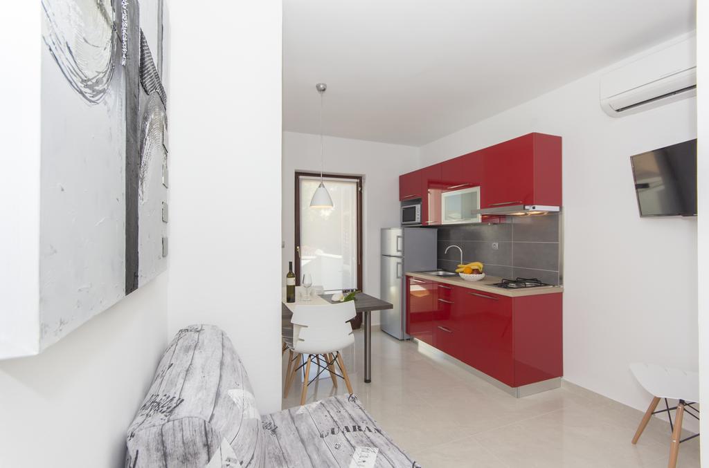 Alison Apartments 普莱曼图拉 外观 照片