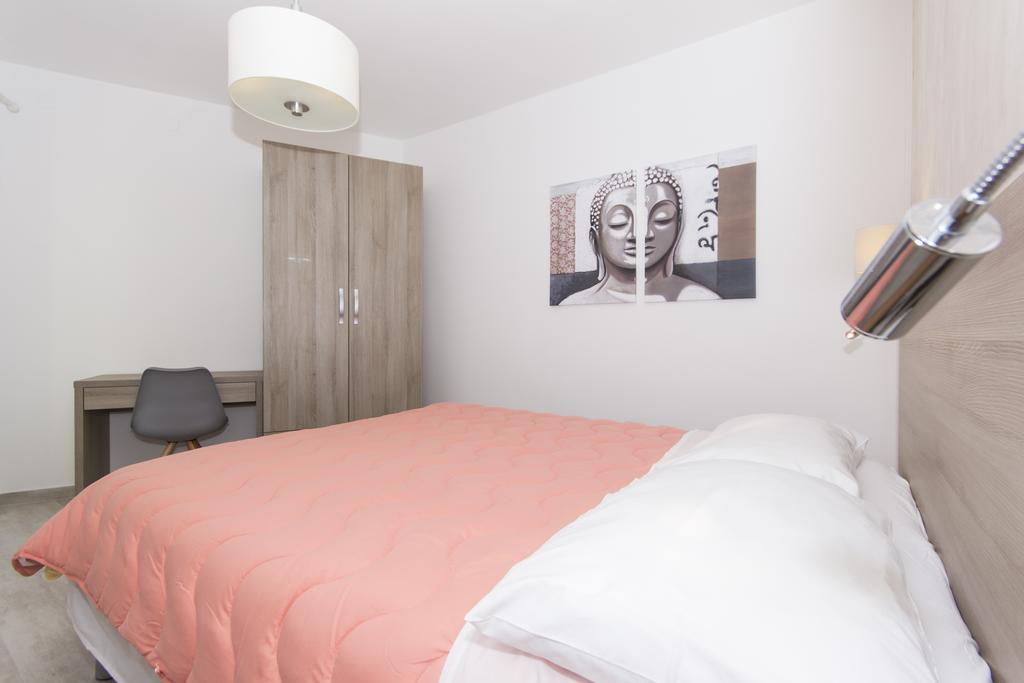 Alison Apartments 普莱曼图拉 外观 照片